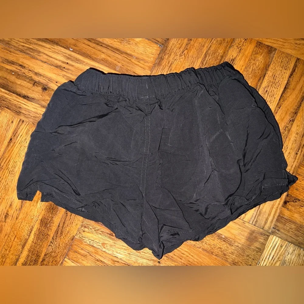 Patagonia 2.5” Baggies Shorts - Picture 2 of 3